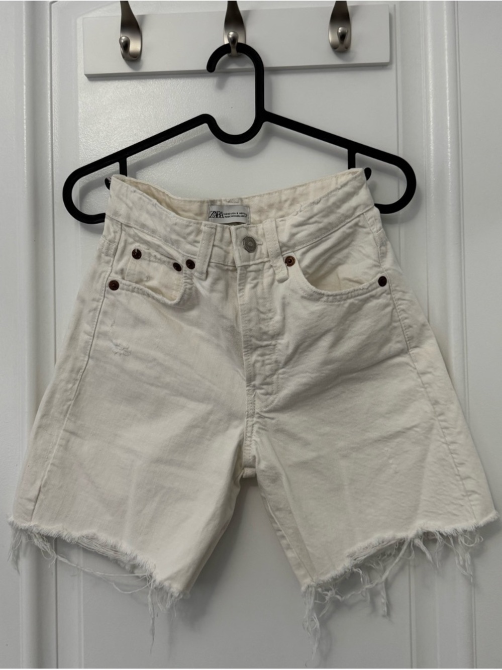 Zara White High Rise Denim Shorts xs